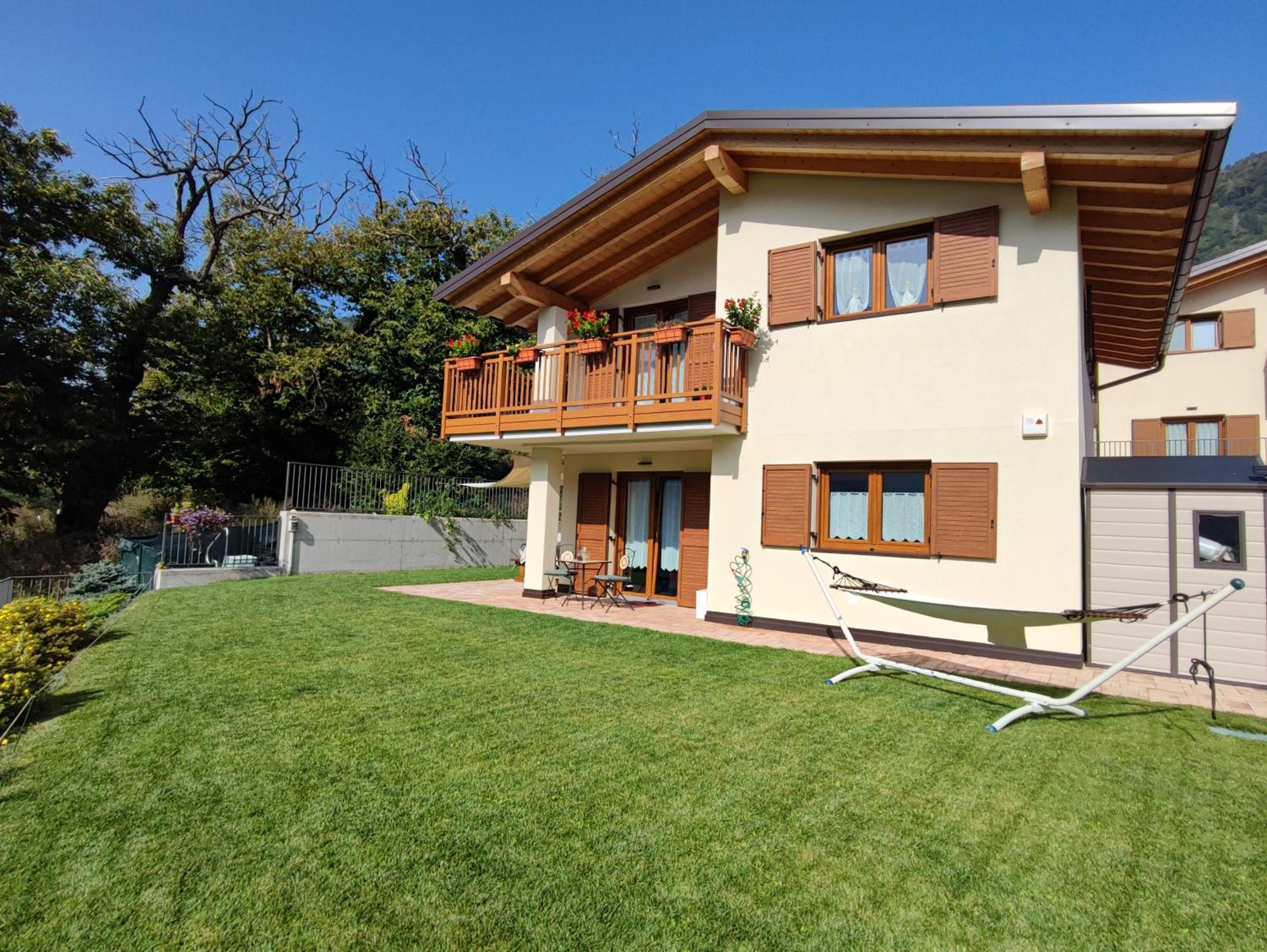 Il Riccio Del Castagno Lägenhet Novaledo Exteriör bild
